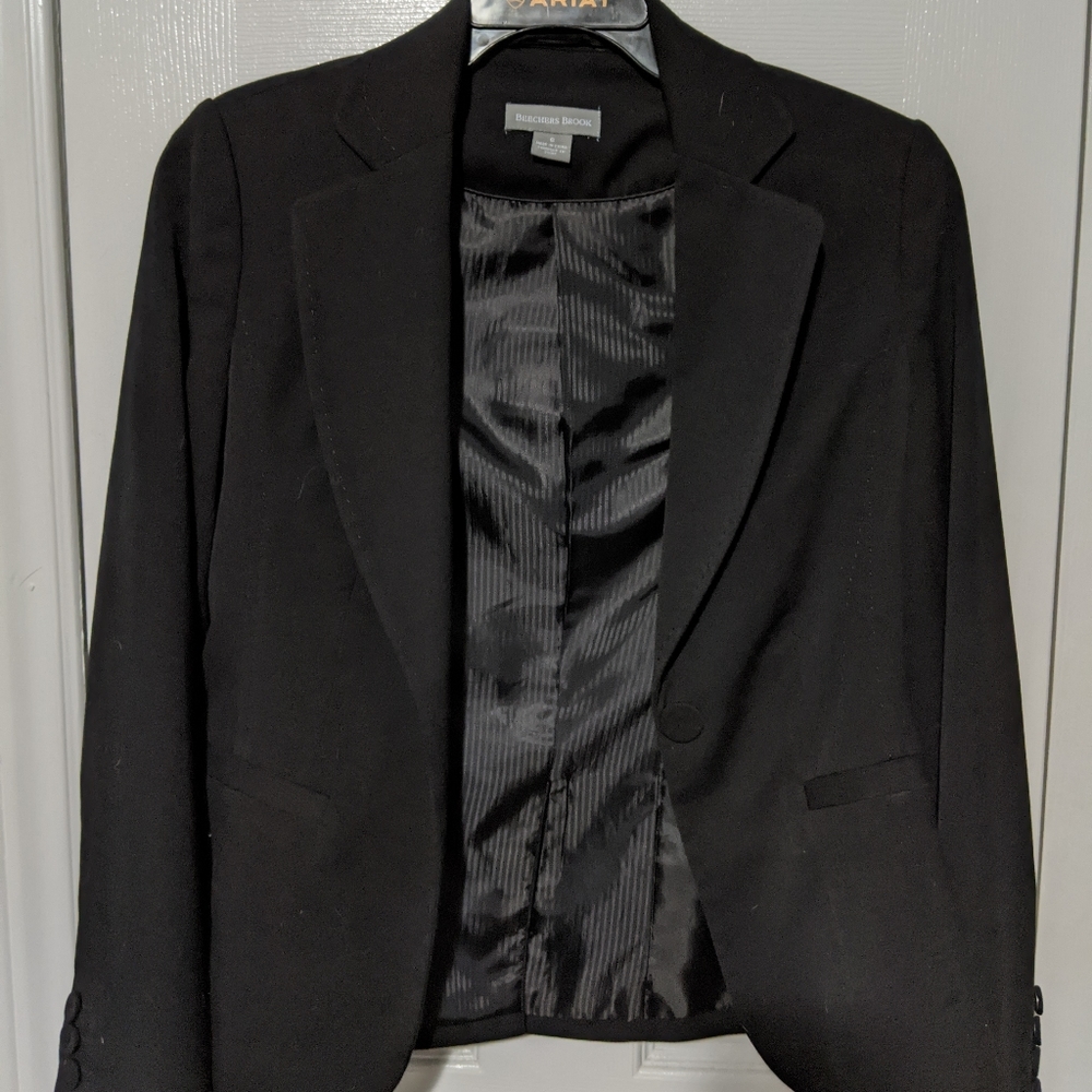 🌟2/$30 Ladies blazer